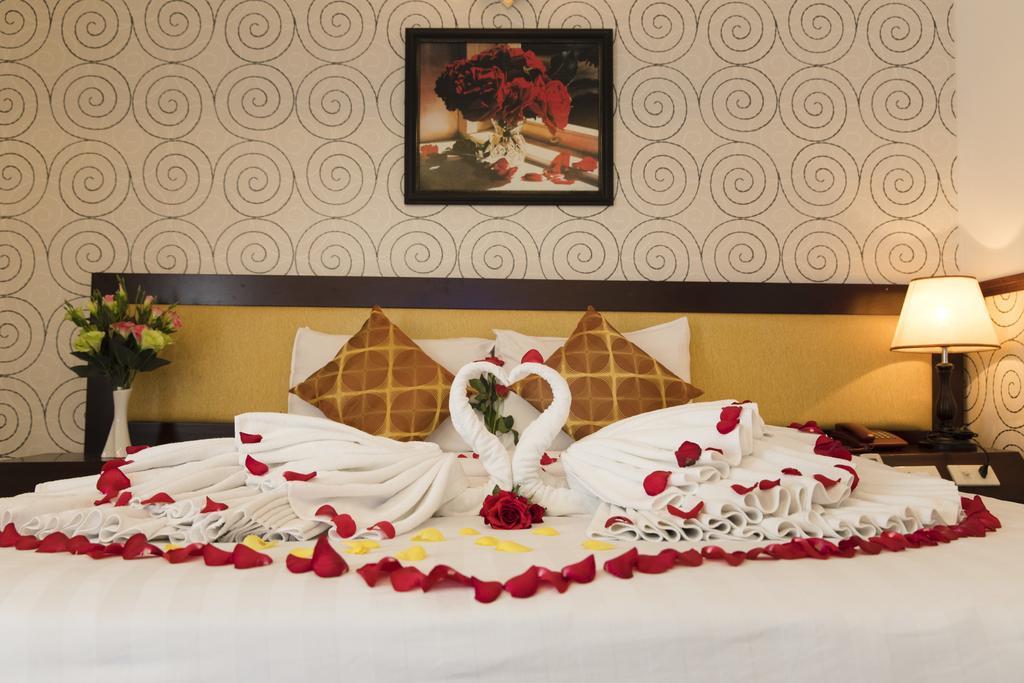 King Town Hotel Nha Trang Buitenkant foto